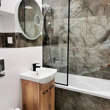 شقة Ohmyhome-ogrod Saski وارسو